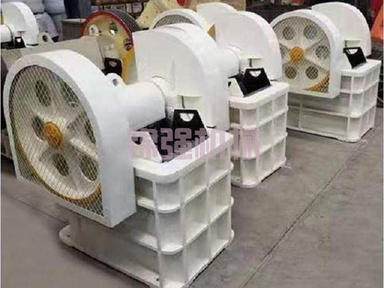 挖金礦石的設(shè)備 挖金礦石的設(shè)備